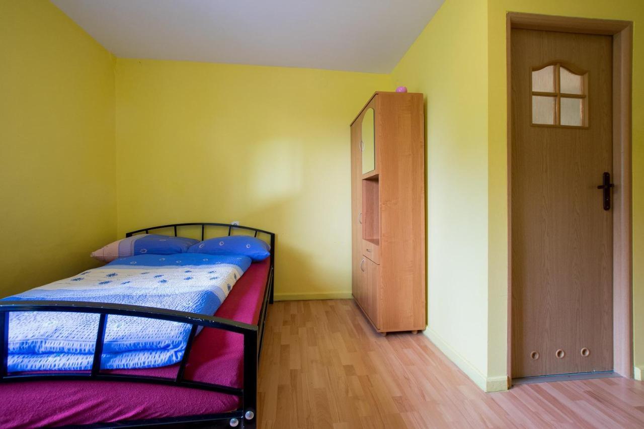 Noclegi Pod Lasem Solina 20 Exterior photo